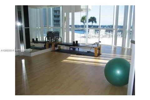 Copropriété à louer à Miami Beach, Floride: 2 chambres, 113.34 m2 № 2153680 - photo 11