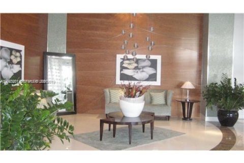 Copropriété à louer à Miami Beach, Floride: 2 chambres, 113.34 m2 № 2153680 - photo 6