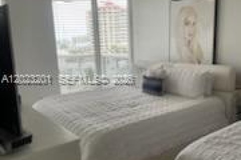 Copropriété à louer à Miami Beach, Floride: 2 chambres, 113.34 m2 № 2153680 - photo 7