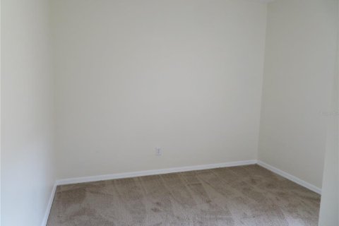 Casa en alquiler en Davenport, Florida, 5 dormitorios, 169.55 m2 № 1803323 - foto 14