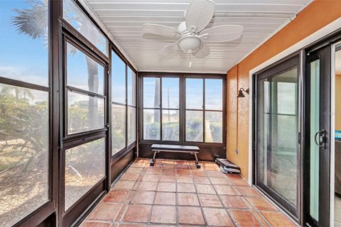 Copropriété à vendre à Punta Gorda, Floride: 2 chambres, 100.98 m2 № 1665727 - photo 25