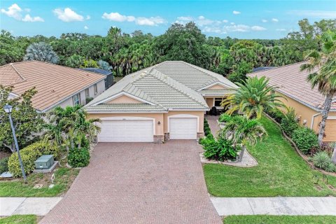 House in Venice, Florida 3 bedrooms, 185.99 sq.m. № 2094627