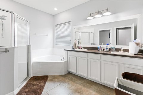 Casa en venta en Kissimmee, Florida, 3 dormitorios, 155.43 m2 № 1902903 - foto 10