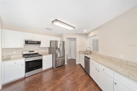House in Ocala, Florida 3 bedrooms, 146.14 sq.m. № 1871122 - photo 17