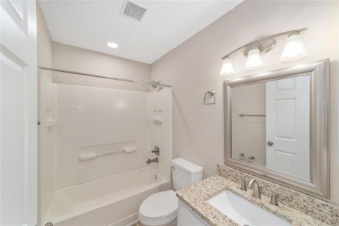 House in Ocala, Florida 3 bedrooms, 146.14 sq.m. № 1871122 - photo 28