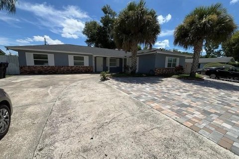 Casa en alquiler en Orlando, Florida, 3 dormitorios, 130.99 m2 № 1906008 - foto 20