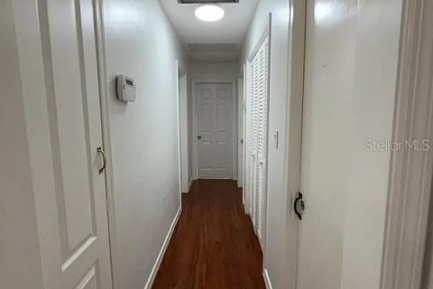 Casa en alquiler en Orlando, Florida, 3 dormitorios, 130.99 m2 № 1906008 - foto 8