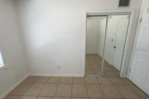 Casa en alquiler en Orlando, Florida, 3 dormitorios, 130.99 m2 № 1906008 - foto 9