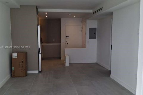 Снять в аренду кондоминиум в Майами-Бич, Флорида 55.74м2, № 2048926 - фото 8