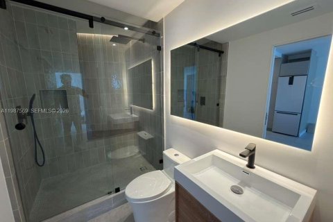 Снять в аренду кондоминиум в Майами-Бич, Флорида 55.74м2, № 2048926 - фото 7