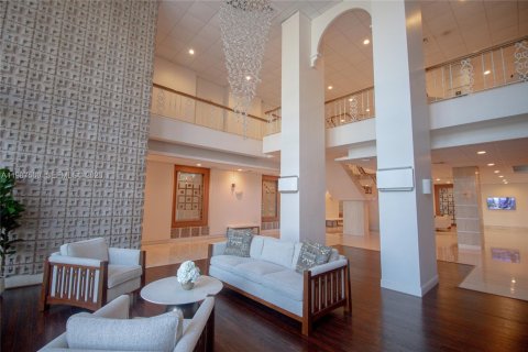 Снять в аренду кондоминиум в Майами-Бич, Флорида 55.74м2, № 2048926 - фото 19