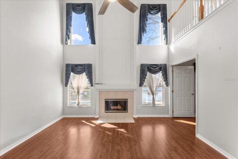 Villa ou maison à vendre à Lake Mary, Floride: 3 chambres, 181.35 m2 № 2148546 - photo 3