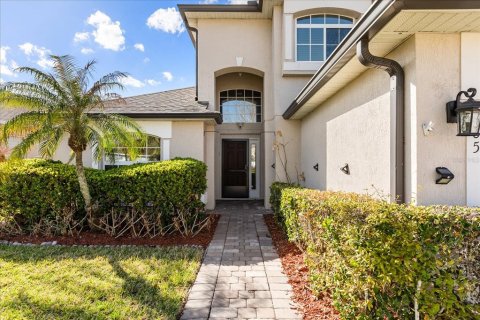Villa ou maison à vendre à Lake Mary, Floride: 3 chambres, 181.35 m2 № 2148546 - photo 2