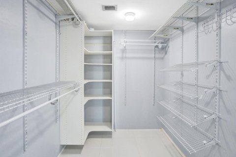 Copropriété à vendre à Lauderdale-by-the-Sea, Floride: 2 chambres, 107.77 m2 № 2417689 - photo 30