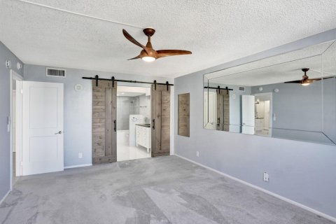 Copropriété à vendre à Lauderdale-by-the-Sea, Floride: 2 chambres, 107.77 m2 № 2417689 - photo 23
