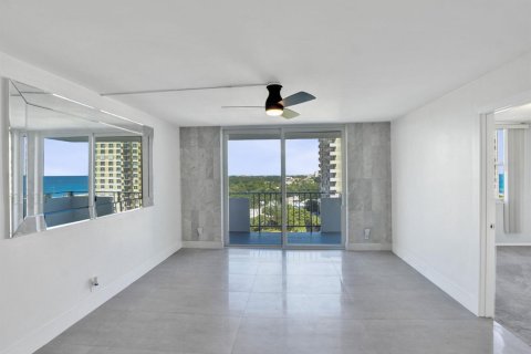 Copropriété à vendre à Lauderdale-by-the-Sea, Floride: 2 chambres, 107.77 m2 № 2417689 - photo 17