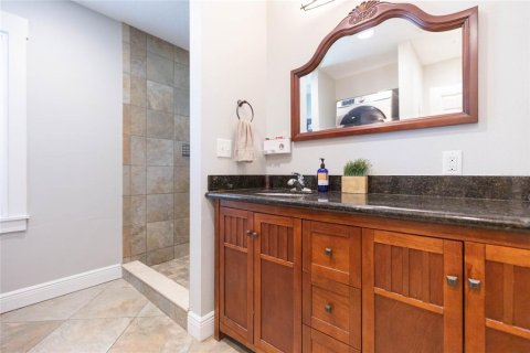 Villa ou maison à vendre à Tampa, Floride: 4 chambres, 166.57 m2 № 2225427 - photo 21