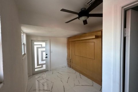 House in Fort Lauderdale, Florida 4 bedrooms, 194.54 sq.m. № 2182756 - photo 28