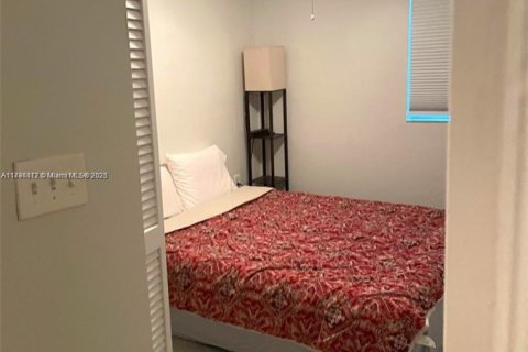 Townhouse in Miami Gardens, Florida 3 bedrooms, 131.64 sq.m. № 1682649 - photo 10