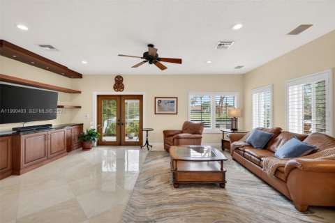 Casa en venta en Deerfield Beach, Florida, 3 dormitorios, 138.89 m2 № 2057923 - foto 4