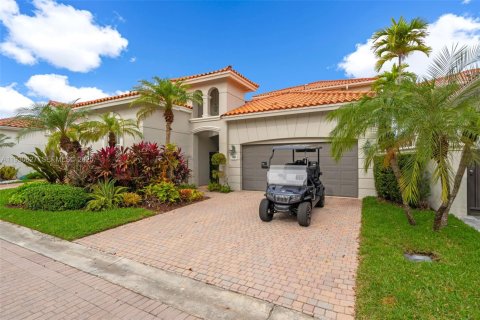 Villa ou maison à vendre à Hollywood, Floride: 5 chambres, 312.06 m2 № 1989417 - photo 3