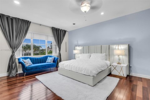 Villa ou maison à vendre à Hollywood, Floride: 5 chambres, 312.06 m2 № 1989417 - photo 20