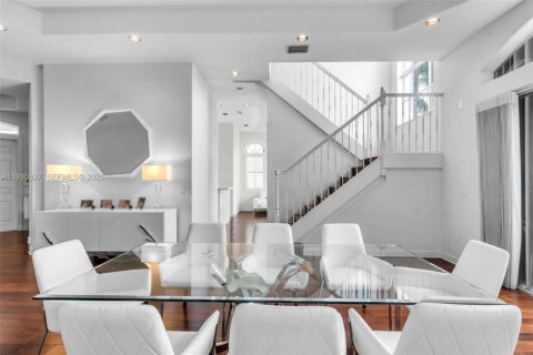 Villa ou maison à vendre à Hollywood, Floride: 5 chambres, 312.06 m2 № 1989417 - photo 6