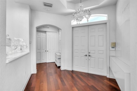 Villa ou maison à vendre à Hollywood, Floride: 5 chambres, 312.06 m2 № 1989417 - photo 15