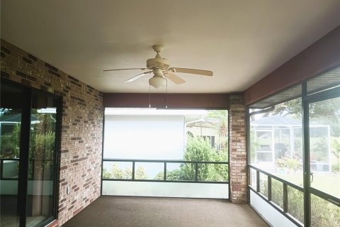 Villa ou maison à vendre à Winter Haven, Floride: 2 chambres, 132.76 m2 № 2403354 - photo 21