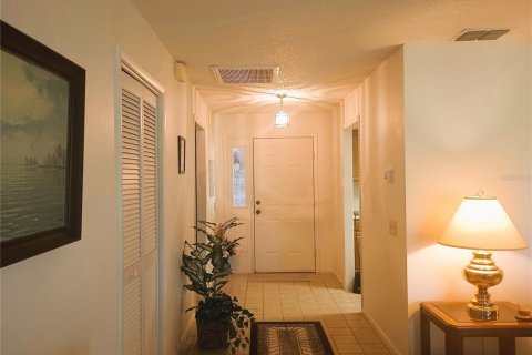 Villa ou maison à vendre à Winter Haven, Floride: 2 chambres, 132.76 m2 № 2403354 - photo 10