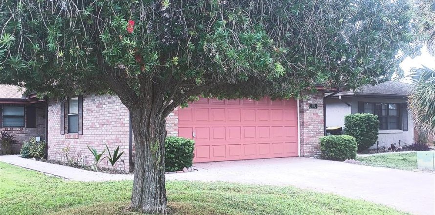 Villa ou maison à Winter Haven, Floride 2 chambres, 132.76 m2 № 2403354