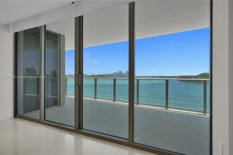 Купить кондоминиум в Бей-Харбор-Айлендс, Флорида 5 комнат, 190.08м2, № 1921852 - фото 4