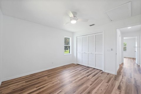 House in Inverness, Florida 3 bedrooms, 147.25 sq.m. № 1905549 - photo 22