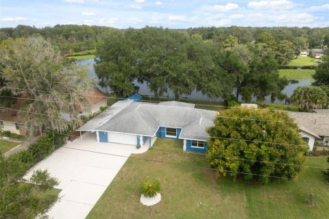 Casa en venta en Inverness, Florida, 3 dormitorios, 147.25 m2 № 1905549 - foto 3