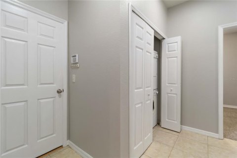 House in Sarasota, Florida 3 bedrooms, 112.41 sq.m. № 1747714 - photo 25