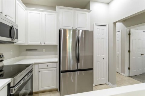 House in Sarasota, Florida 3 bedrooms, 112.41 sq.m. № 1747714 - photo 13