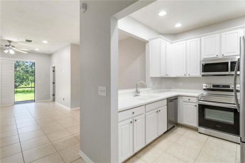 House in Sarasota, Florida 3 bedrooms, 112.41 sq.m. № 1747714 - photo 12