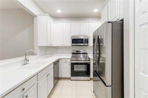 House in Sarasota, Florida 3 bedrooms, 112.41 sq.m. № 1747714 - photo 11