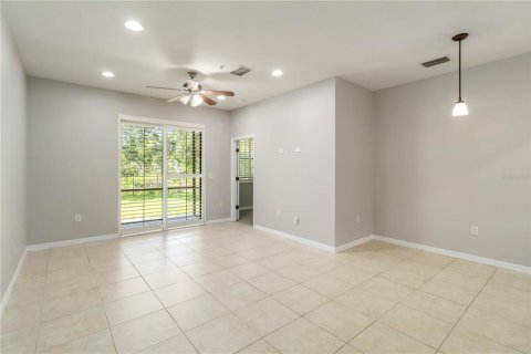 House in Sarasota, Florida 3 bedrooms, 112.41 sq.m. № 1747714 - photo 7