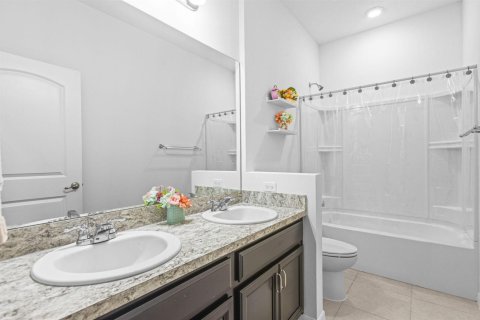 Casa en venta en Port St. Lucie, Florida, 4 dormitorios, 256.78 m2 № 2413281 - foto 26
