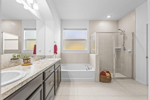 Casa en venta en Port St. Lucie, Florida, 4 dormitorios, 256.78 m2 № 2413281 - foto 20