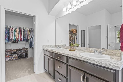 Casa en venta en Port St. Lucie, Florida, 4 dormitorios, 256.78 m2 № 2413281 - foto 21