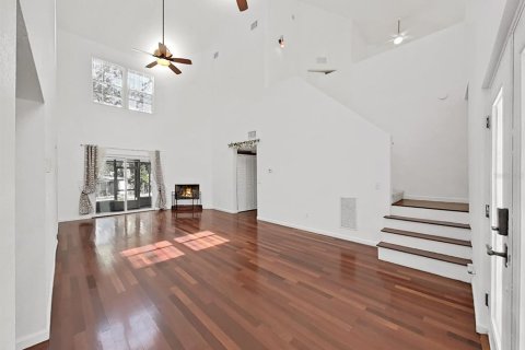 House in Lutz, Florida 4 bedrooms, 228.54 sq.m. № 1651971 - photo 6