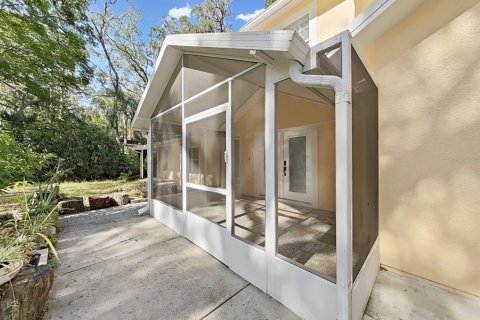 House in Lutz, Florida 4 bedrooms, 228.54 sq.m. № 1651971 - photo 3