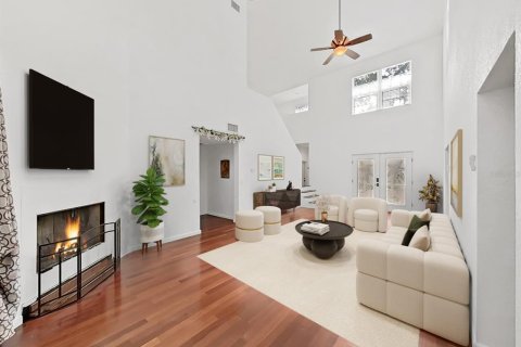 House in Lutz, Florida 4 bedrooms, 228.54 sq.m. № 1651971 - photo 5