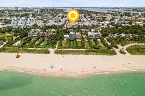 Condominio en venta en Miami Beach, Florida, 1 dormitorio, 66.89 m2 № 1933195 - foto 10