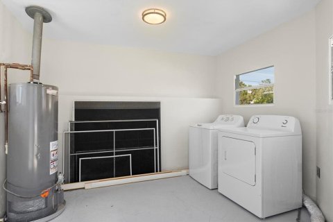 Casa en venta en Bradenton, Florida, 3 dormitorios, 154.59 m2 № 1602760 - foto 28