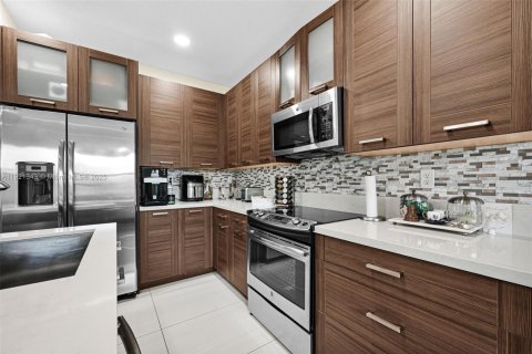 Adosado en venta en Miami Lakes, Florida, 3 dormitorios, 147.53 m2 № 1975417 - foto 30