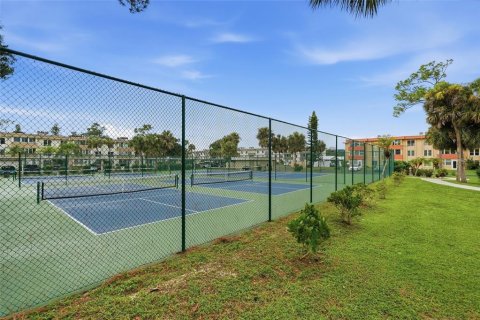 Condo in Port Charlotte, Florida, 2 bedrooms  № 2396344 - photo 23