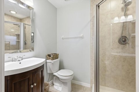 Condo in DeLand, Florida, 2 bedrooms № 2213740 - photo 13